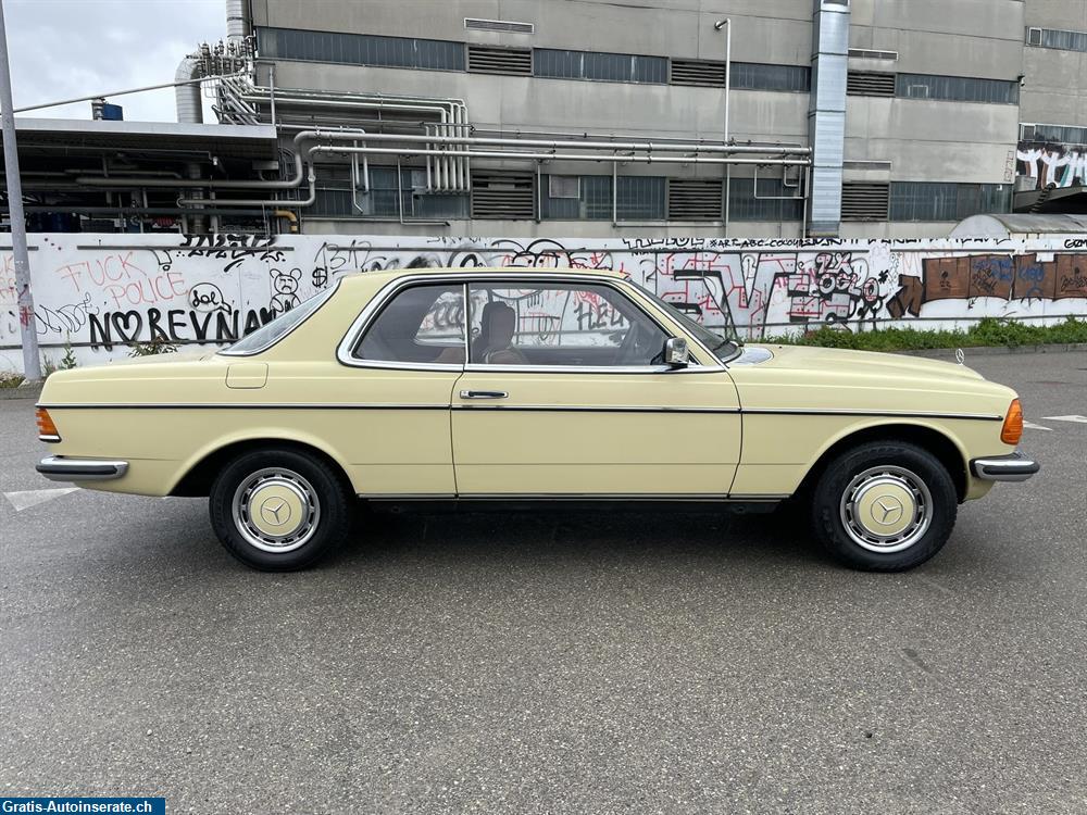 Bild 5: Oldtimer Mercedes-Benz 230 CE Coupé