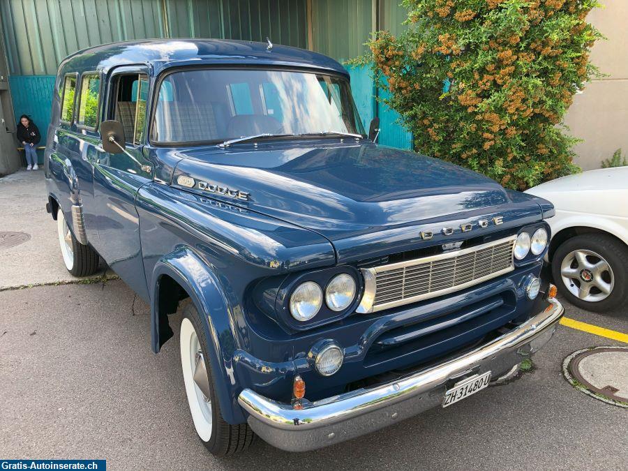 Bild 2: Oldtimer Dodge D 100 Van