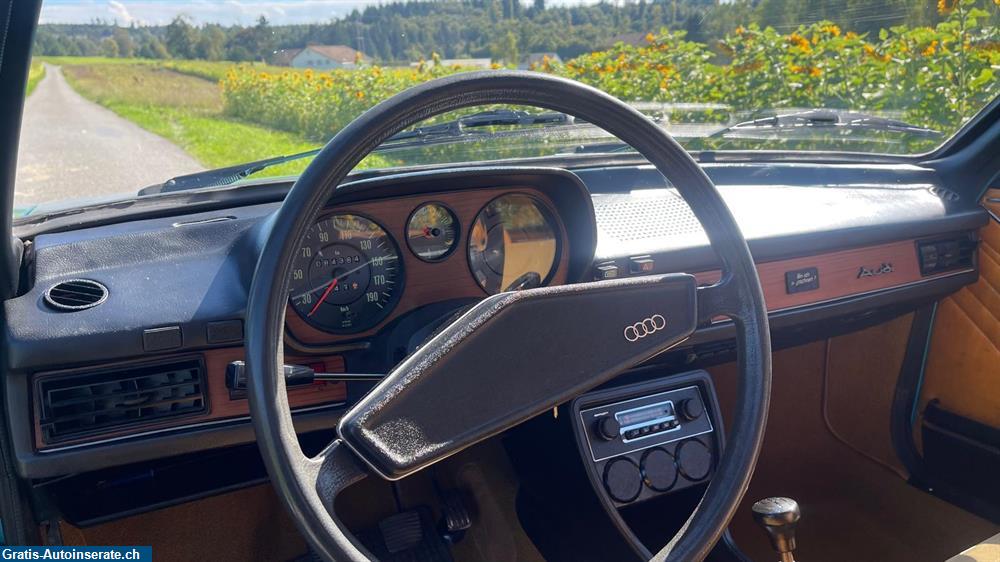 Bild 8: Oldtimer Audi 80 GL Limousine