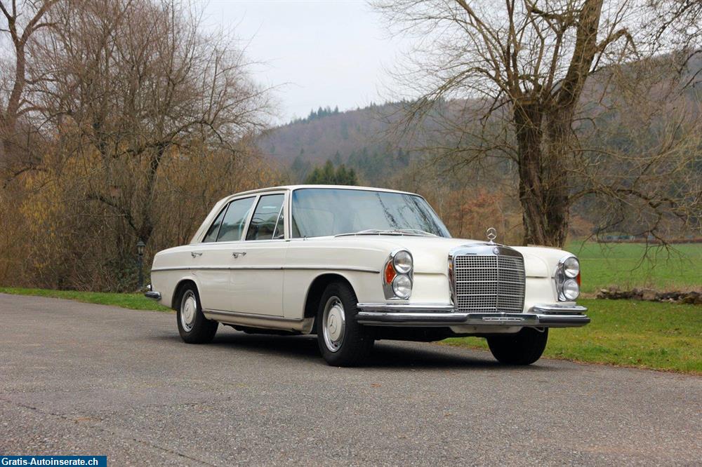 Oldtimer Mercedes-Benz 280 SE 3.5L V8 Limousine